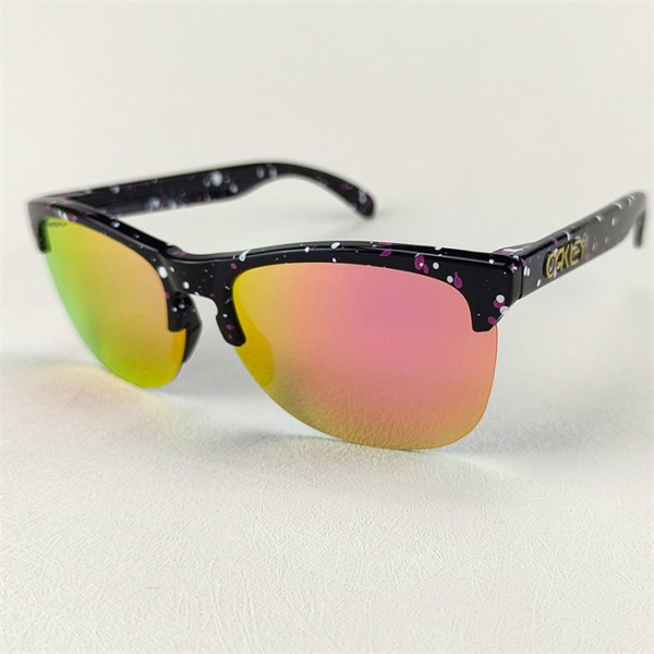 Oakley Frogskins Black Purple Frame Prizm Ruby Lense Sunglasses