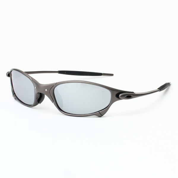 Oakley Juliet Black Frame Light Gray Polarized Lense Sunglasses