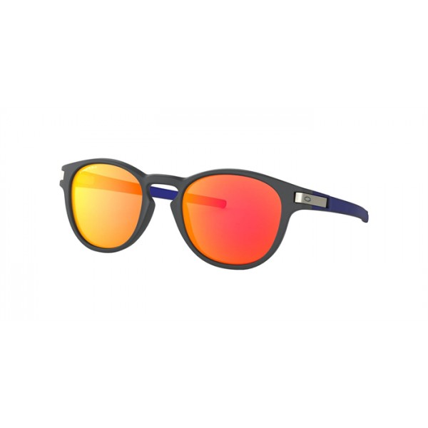 Oakley Latch Low Bridge Fit Aero Flight Collection Aero Matte Carbon Frame Prizm Ruby Lens Sunglasses