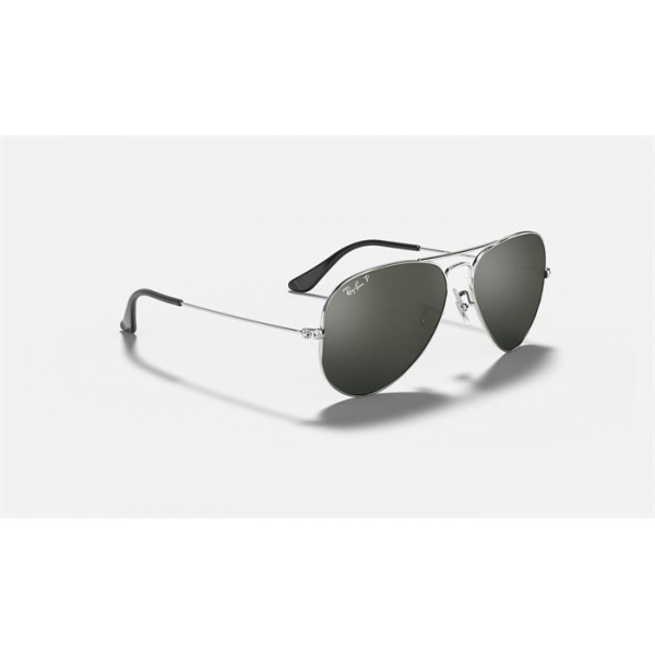 Ray Ban Aviator Classic RB3025 Gray Polarized Mirror Silver Sunglasses